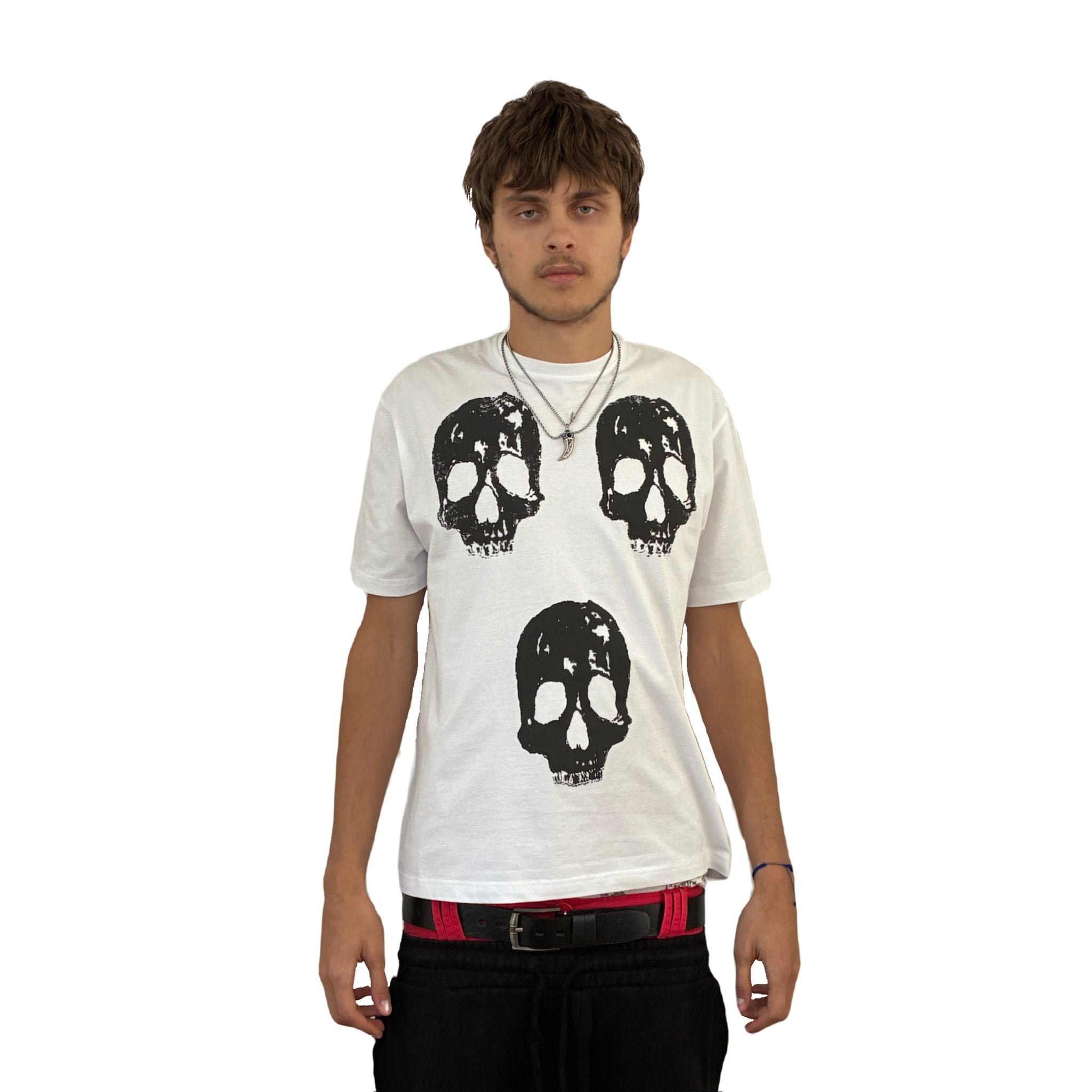 “SKULLS” TEE